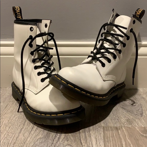 Dr. Martens Shoes - Original Doc Martin’s Leather Lace Up Boots